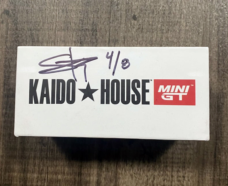 AUTOGRAPHED #4/8 by Jun Imai Kaido and Sung Kang House x Mini GT 1:64 Pro Street Datsun 510